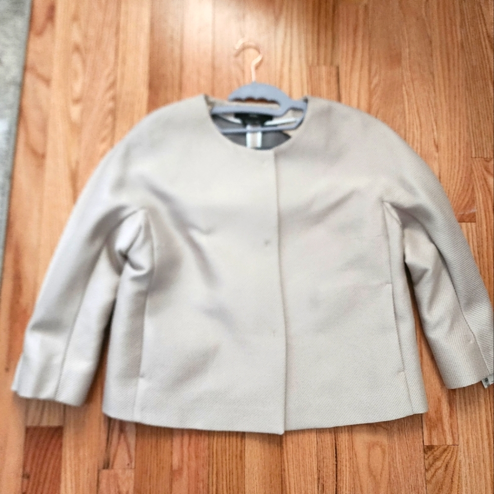 Brand New MaxMara Jacket Size 12